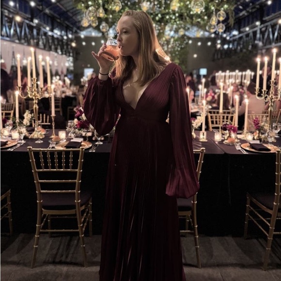 MAC DUGGAL Pleated Charmeuse Gown 6 - Picture 7 of 13